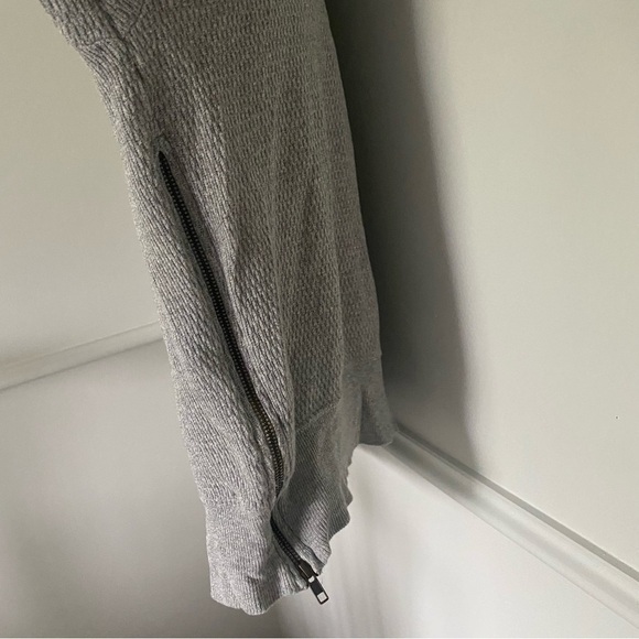 𝅺CURRENT / ELLIOT The Side Zip Stadium Sweatshirt Sz 2 - Picture 5 of 7